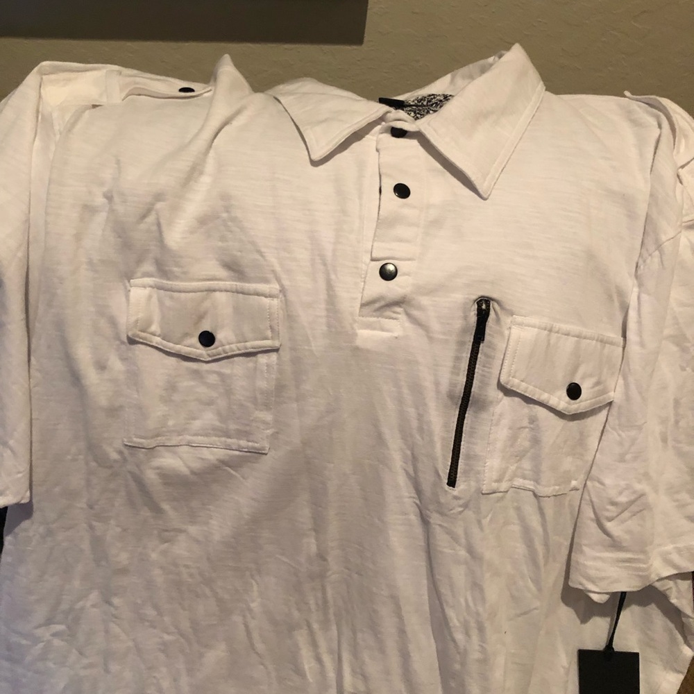 NWOT Men’s Shirt